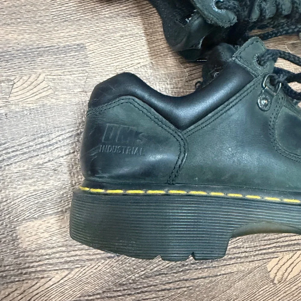 Vintage Dr.Martens 7A16